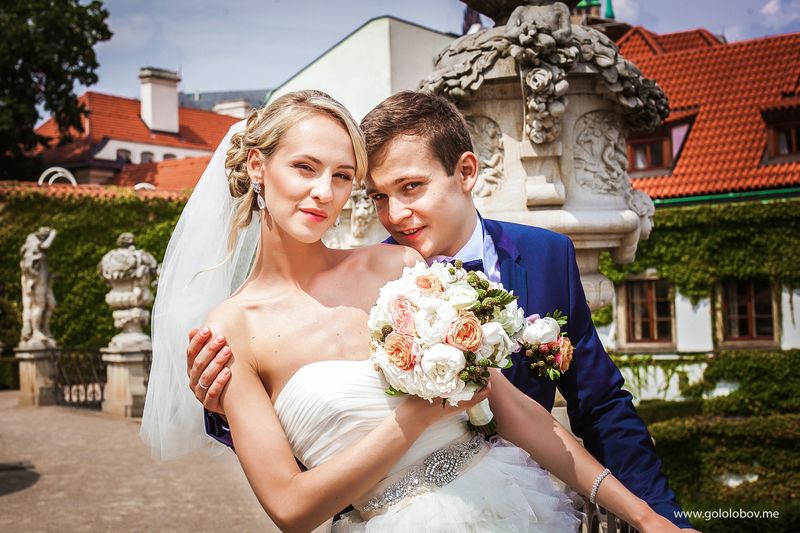 克里斯蒂娜和列昂尼德-一在Vrtba花园结婚