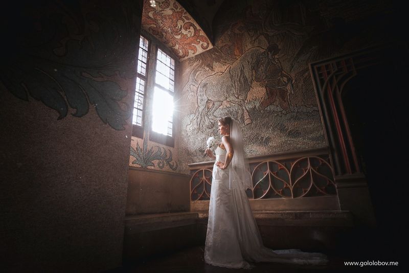 伊琳娜和叶夫根尼-一美丽的婚礼摄影