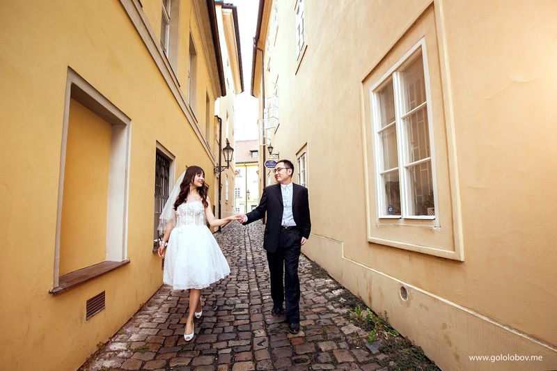 Yan & Yu - Beautiful couple from Hong Kong