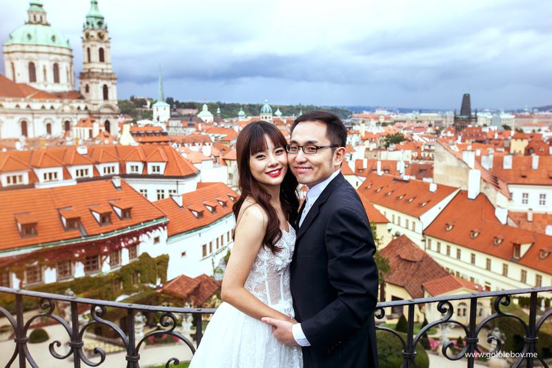 Yan & Yu - Beautiful couple from Hong Kong